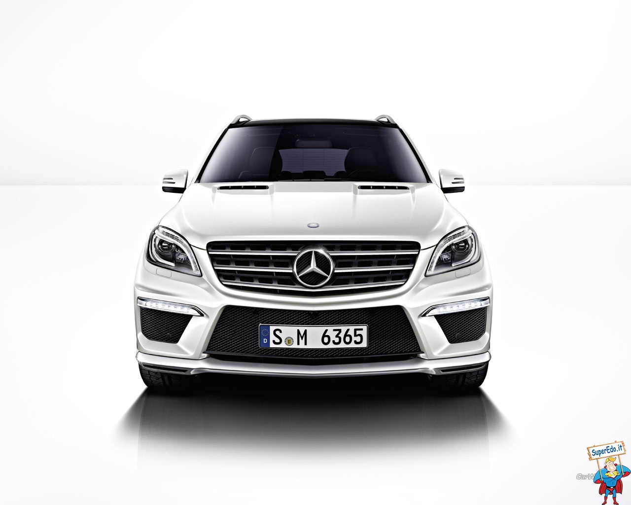 Mercedes Amg - Front Of Mercedes Benz - HD Wallpaper 