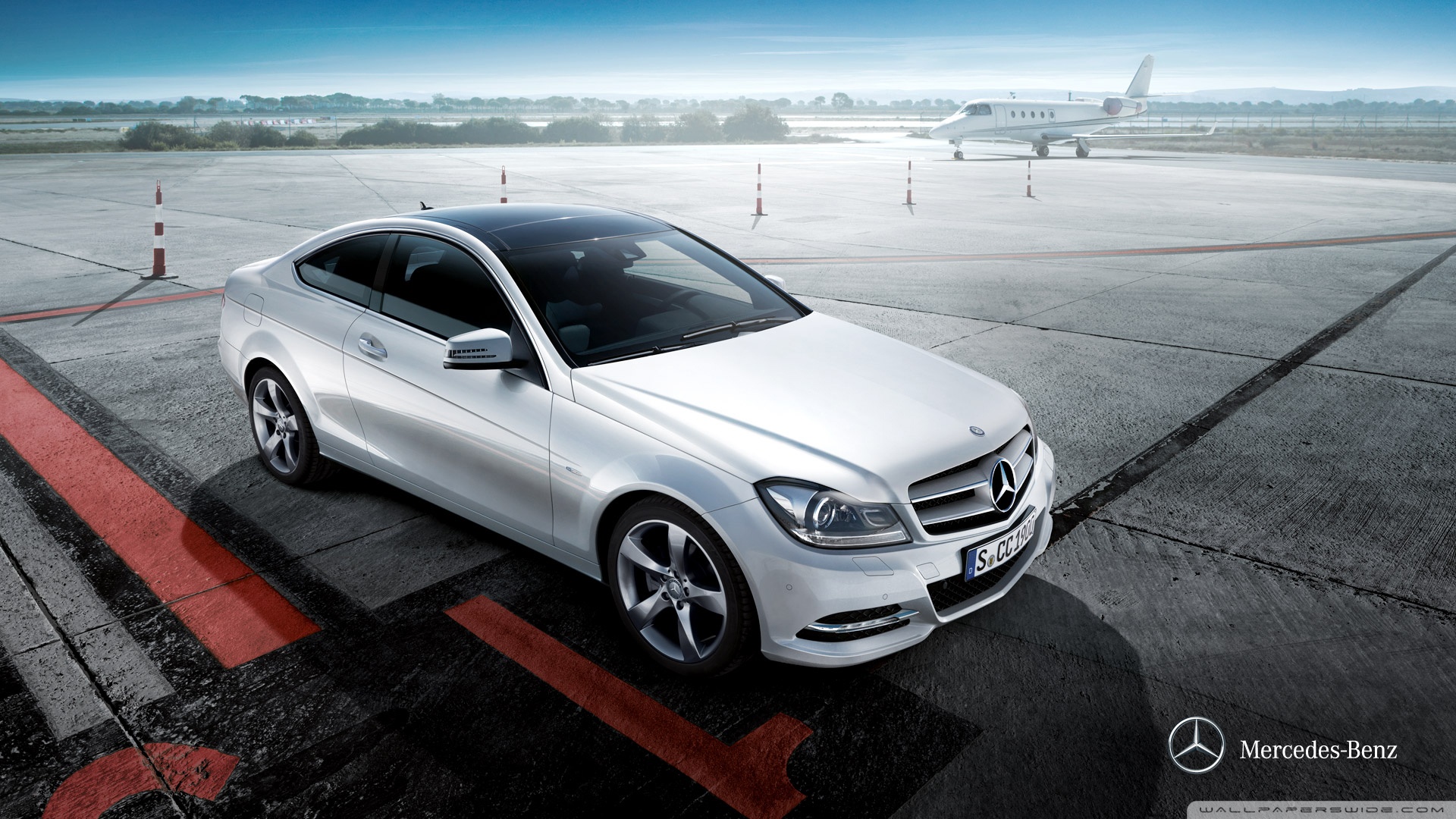 Mercedes Benz C250 Cdi Specs - HD Wallpaper 