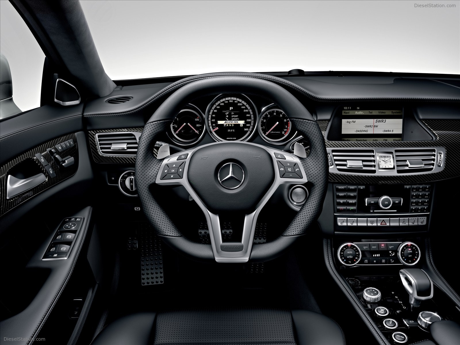 Mercedes-benz Cls63 Amg - 2010 Mercedes Cls 63 Amg Interior - HD Wallpaper 