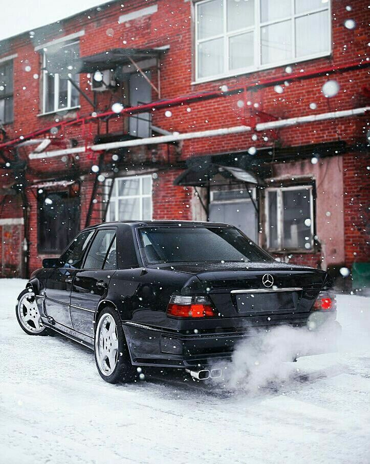 W124 E60 - HD Wallpaper 