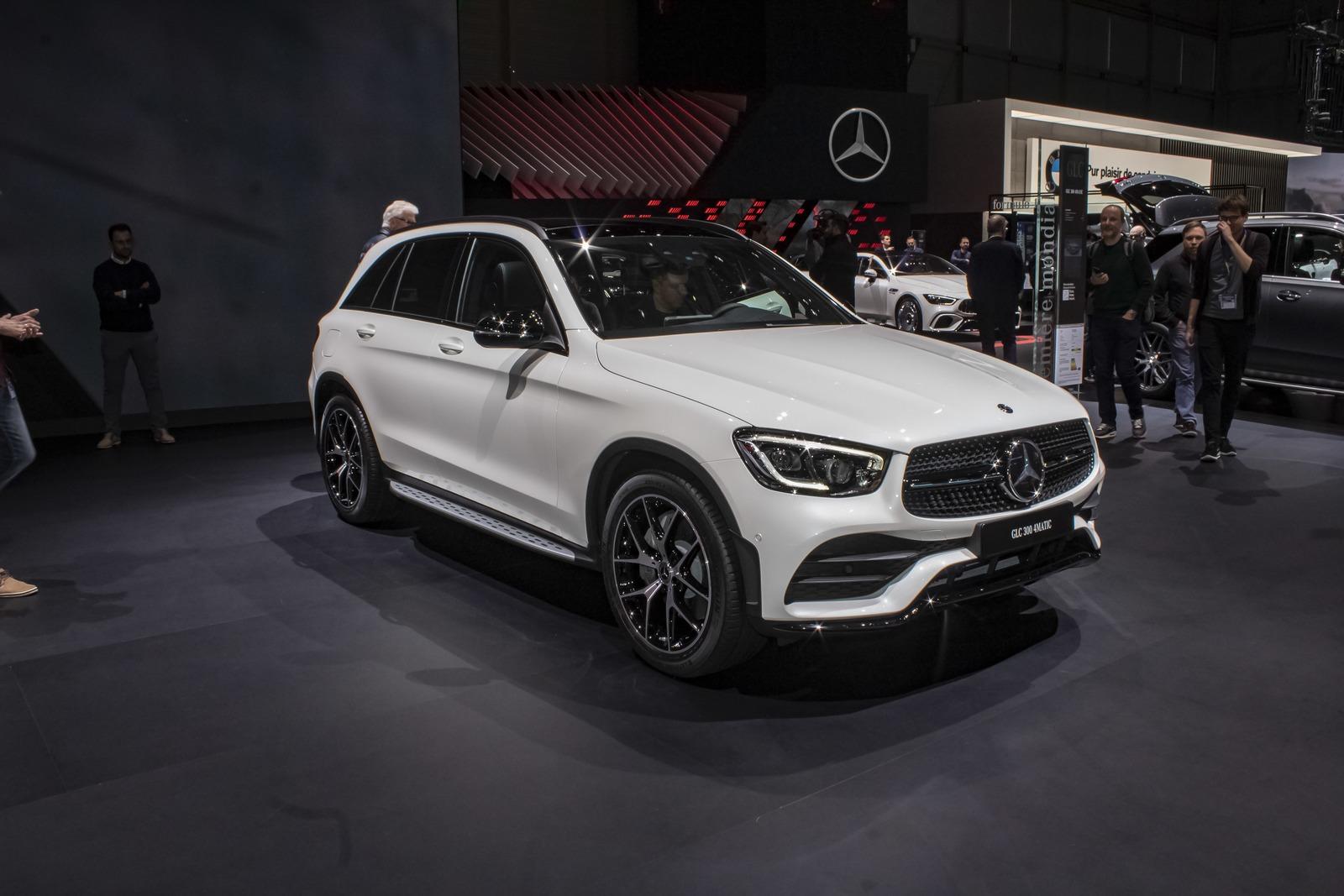 Mercedes Benz Glc 200 Style 2019 - HD Wallpaper 