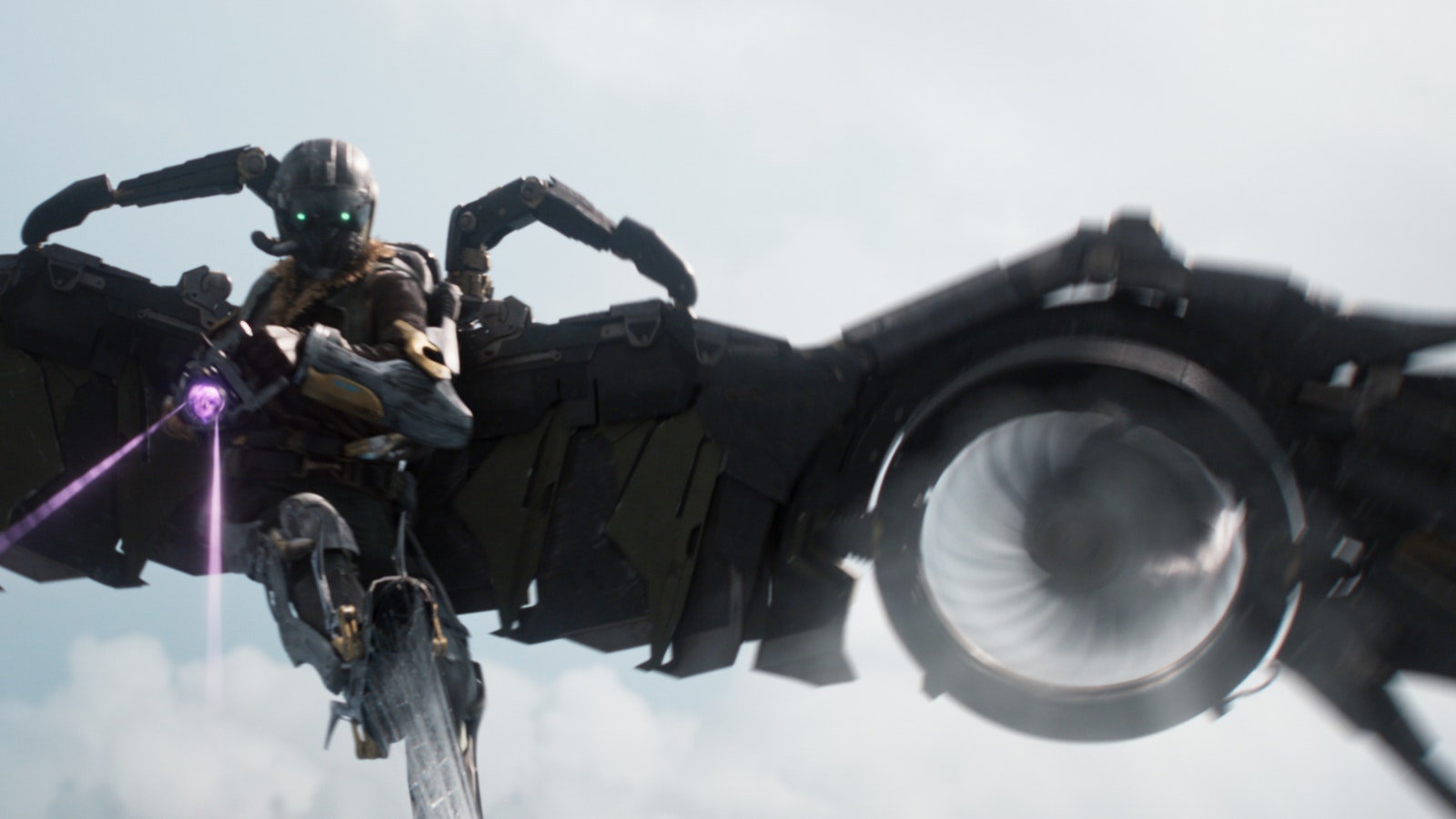 Spider Man Homecoming Vulture Wallpaper Phone On Hd - Vulture Spiderman Homecoming Boat Scene - HD Wallpaper 