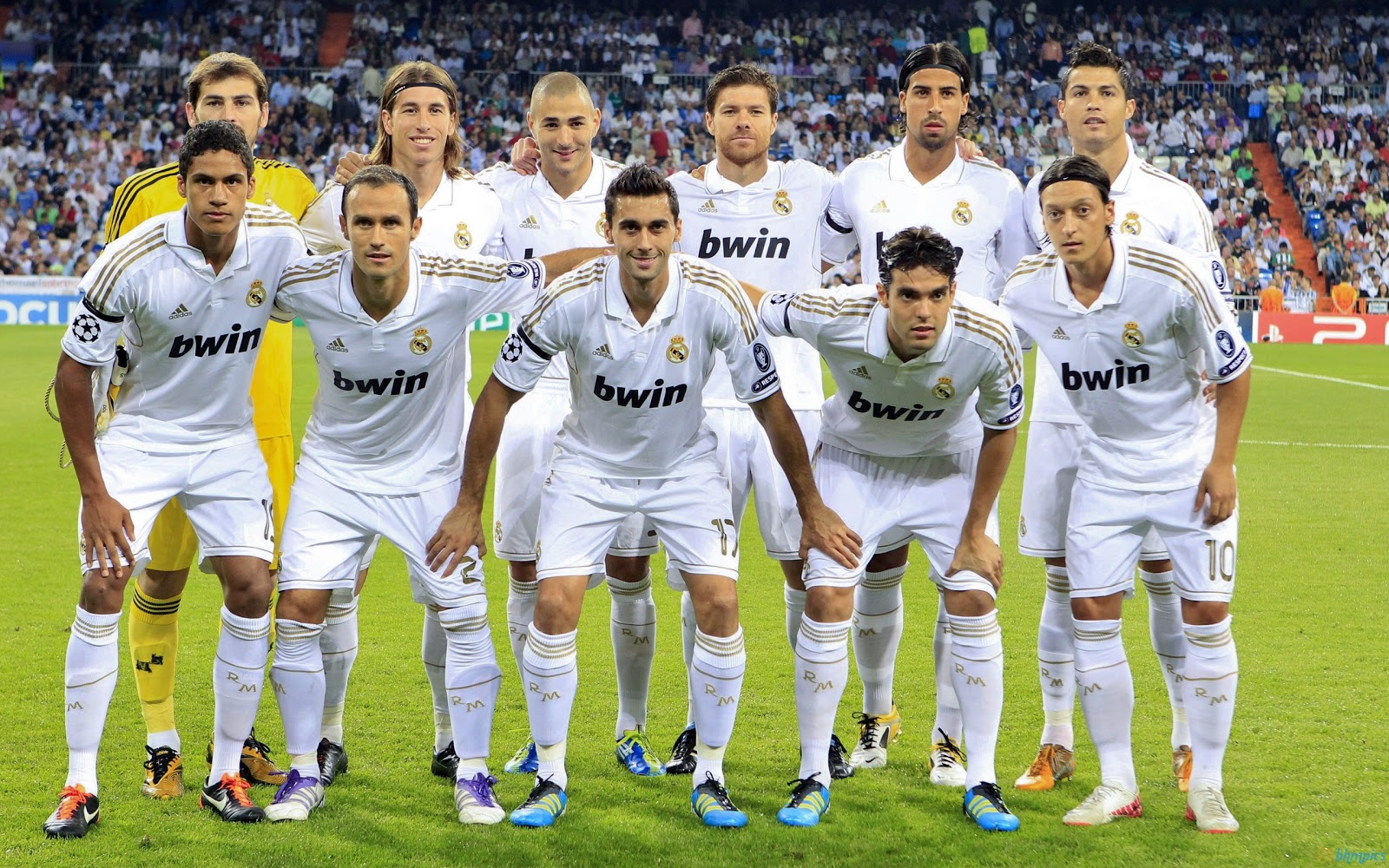 Football Team Real Madrid - HD Wallpaper 