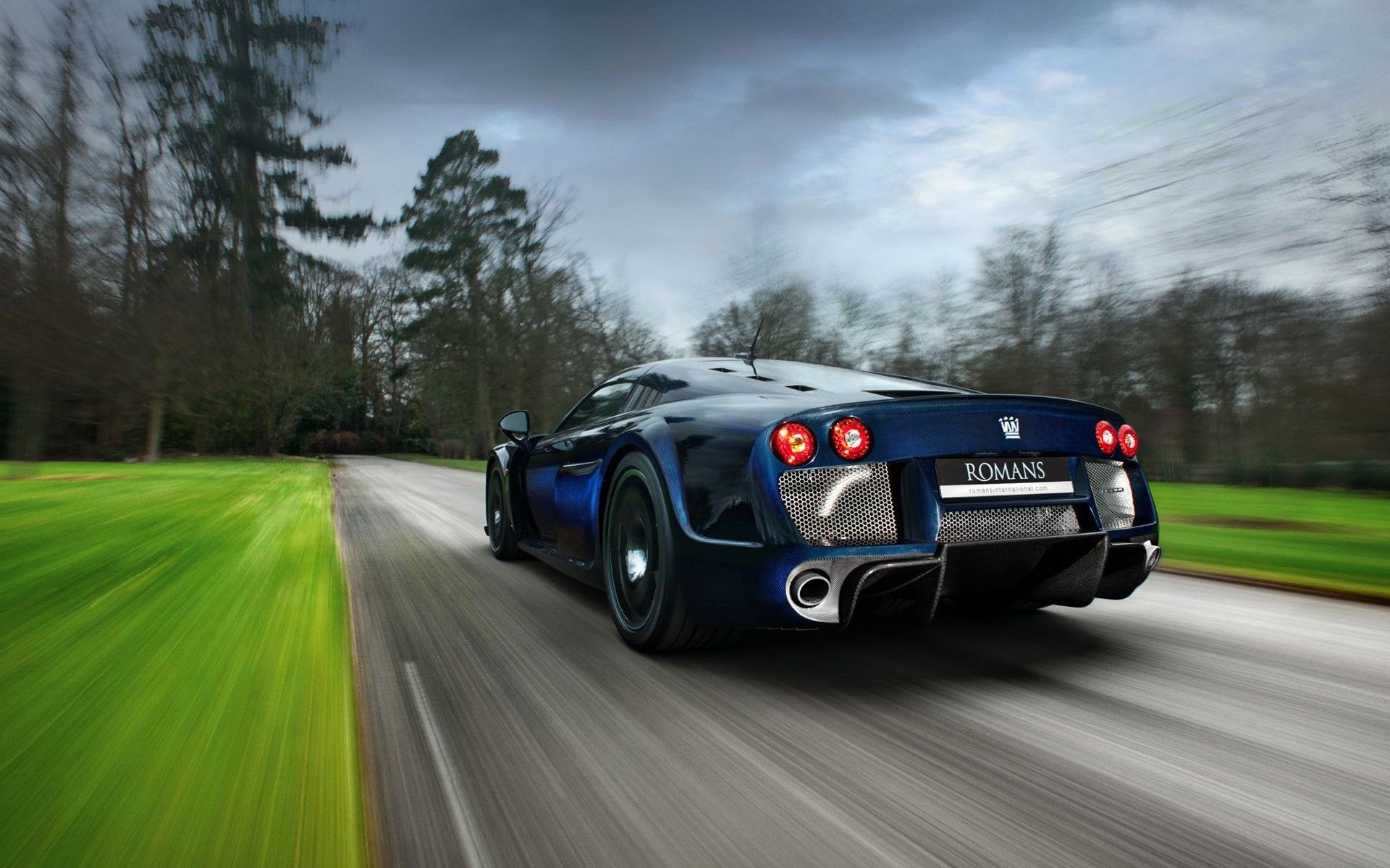 Fast Car Background - HD Wallpaper 