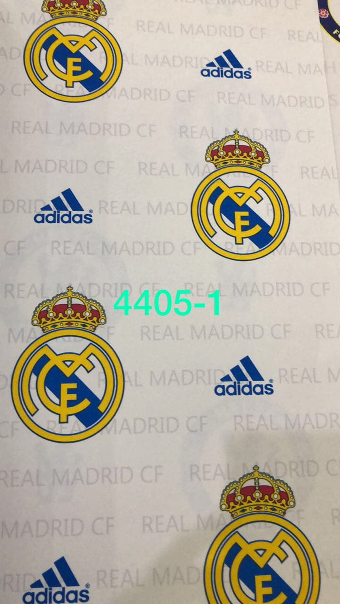 Wallpaper Dinding Motif Bola Real Madrid - Real Madrid - HD Wallpaper 
