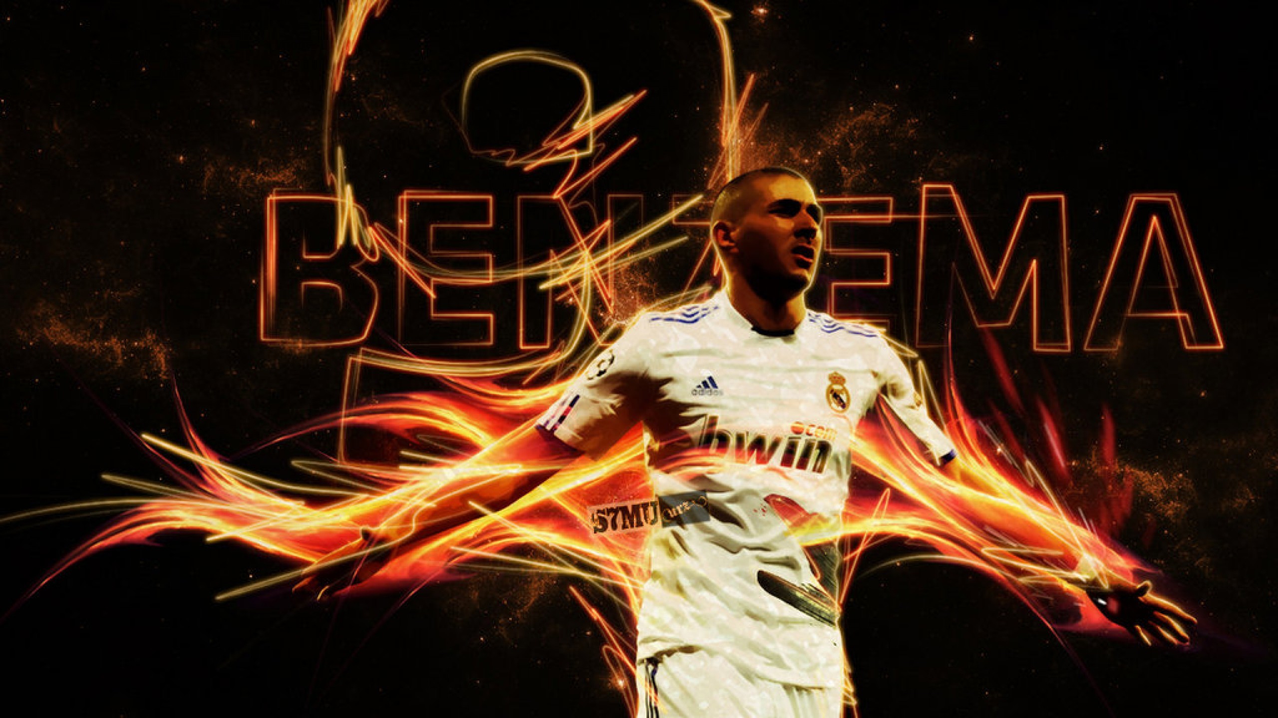 Real Madrid Football Club Wallpaper Football Wallpaper - Benzema Wallppaper - HD Wallpaper 