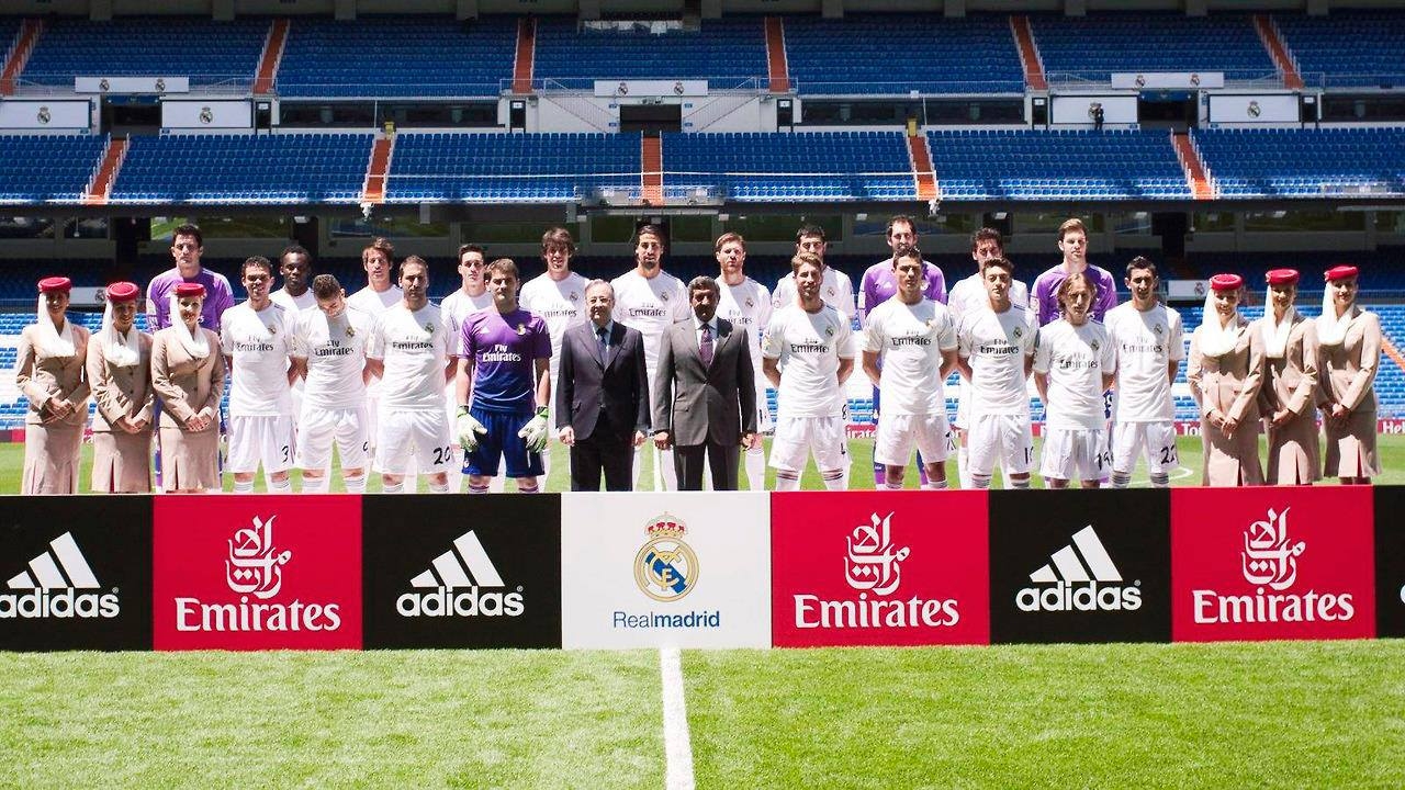 Real Madrid Wallpaper Official - Santiago Bernabéu Stadium - HD Wallpaper 
