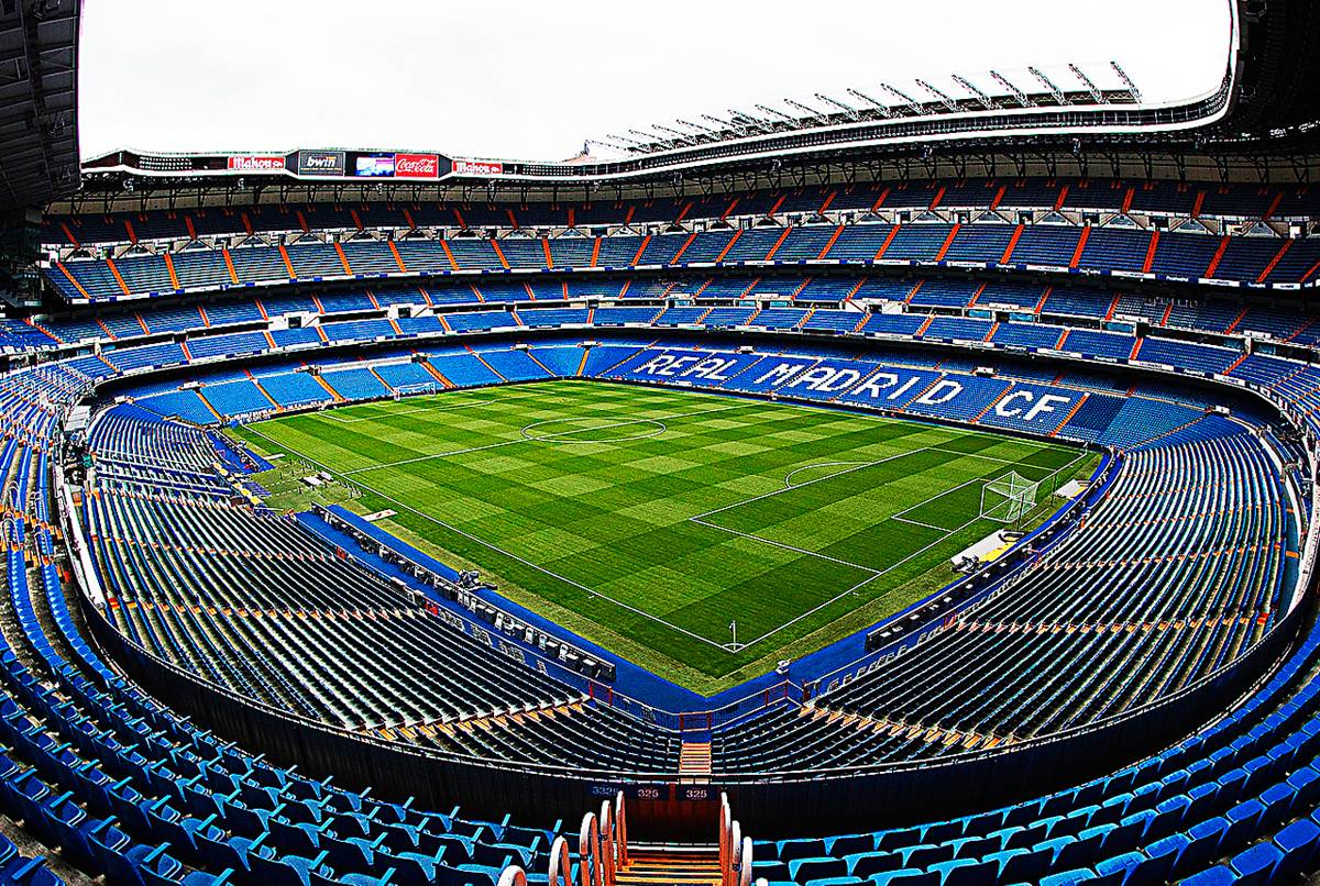 Santiago Bernabéu Stadium - HD Wallpaper 