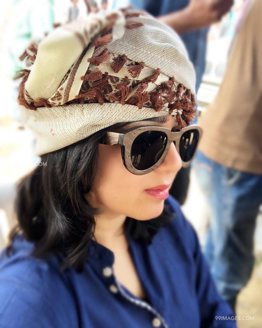 Charmy Kaur Beautiful Photos & Mobile Wallpapers Hd - Girl - HD Wallpaper 