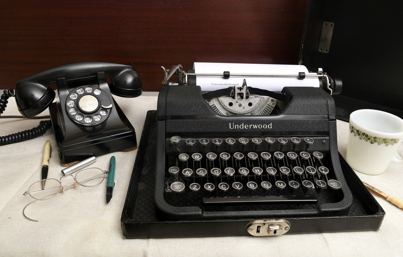 Photo Wallpaper Table, Phone, Typewriter, - Typewriter With Telephone - HD Wallpaper 