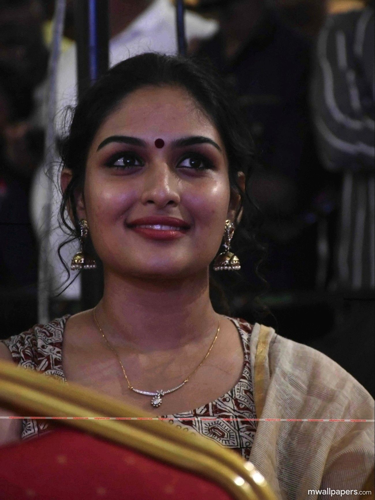 Prayaga Martin Hot Face - HD Wallpaper 