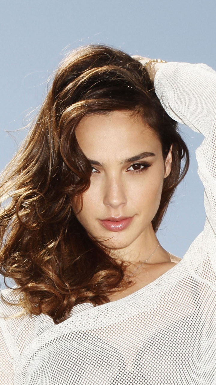 Hot, Brunette, Gal Gadot, White Top, 2018, Wallpaper - 1080p Gal Gadot Hd - 720x1280 Wallpaper Hot, Brunette, Gal Gadot, White Top, 2018, Wallpaper - 1080p Gal Gadot Hd - 720x1280 Wallpaper