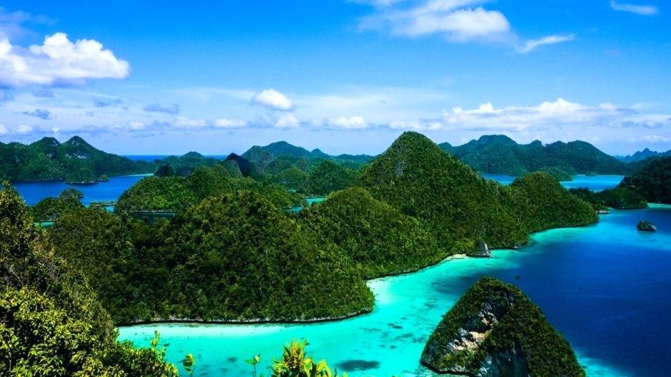 Tanah Papua - HD Wallpaper 