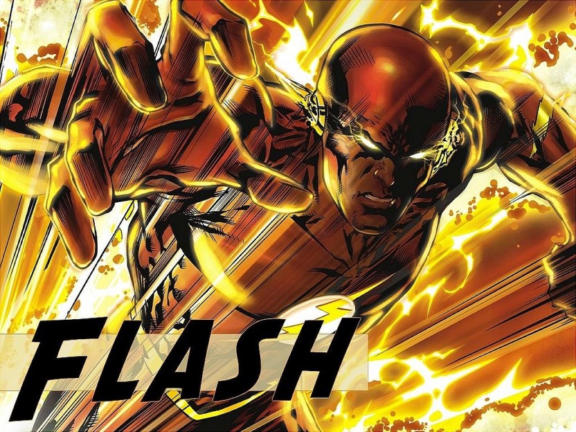 Flash Throwing Lightning Comic - HD Wallpaper 