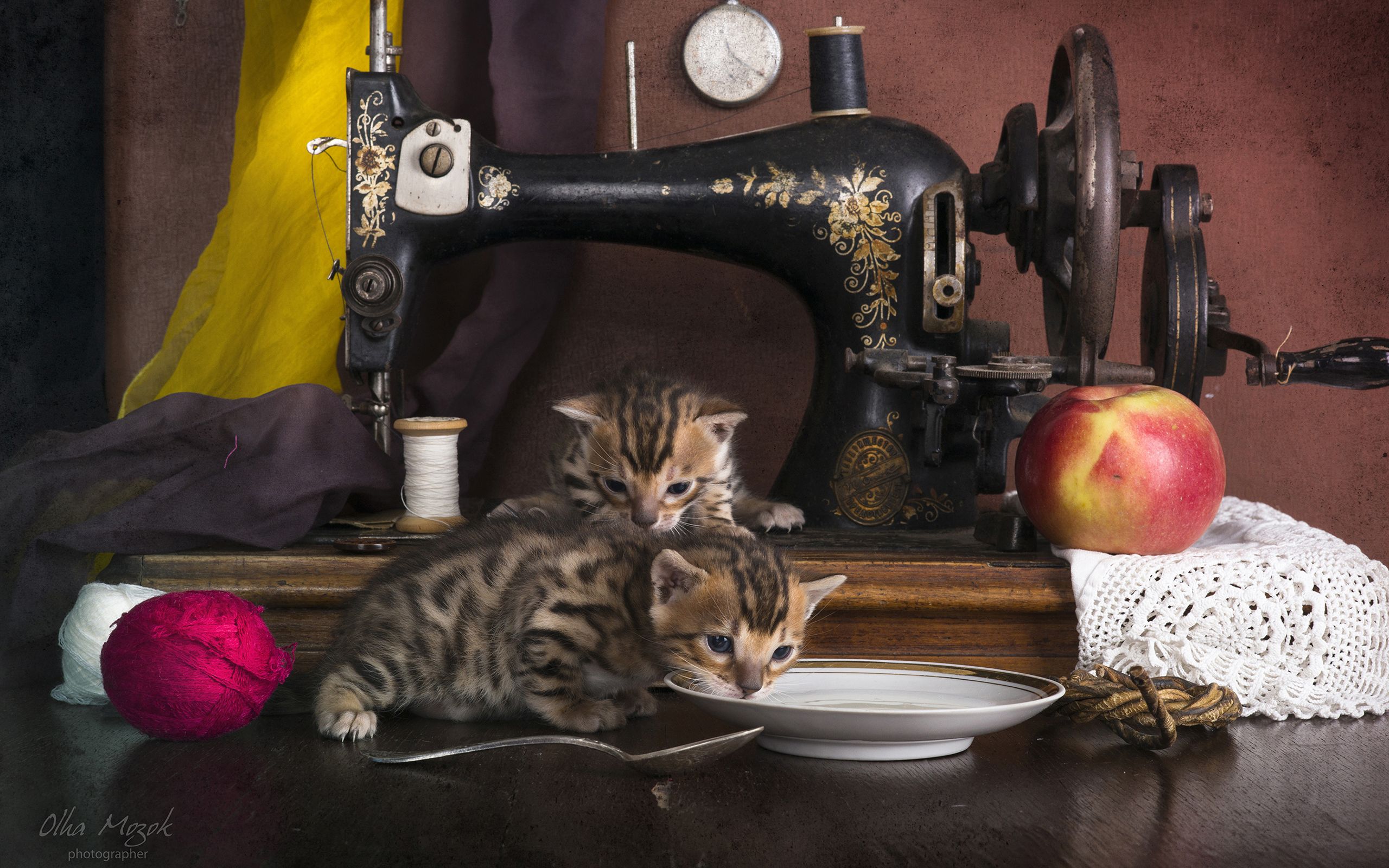 Sewing Machine - HD Wallpaper 