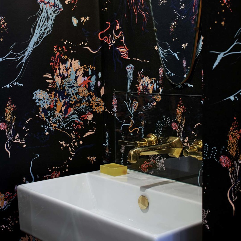 Jellyfish Black Bathroom - Jellyfish Wallpaper Home - HD Wallpaper 