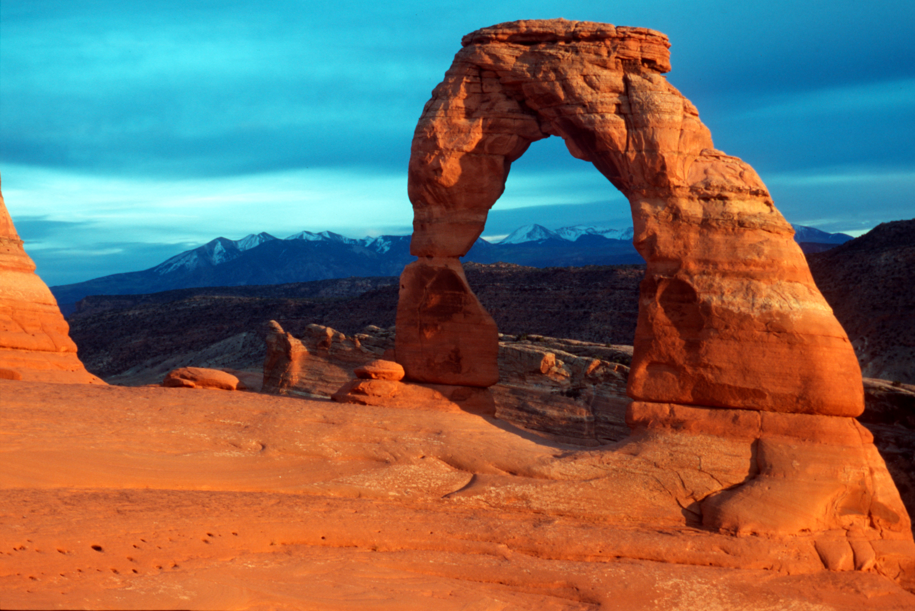 Arches National Park, Delicate Arch - HD Wallpaper 