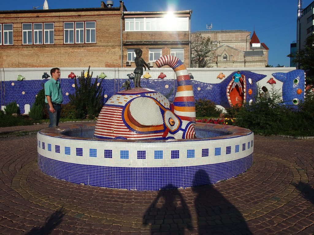 Oswald Madden Wallpaper, Alley In The Park - Kiev - HD Wallpaper 