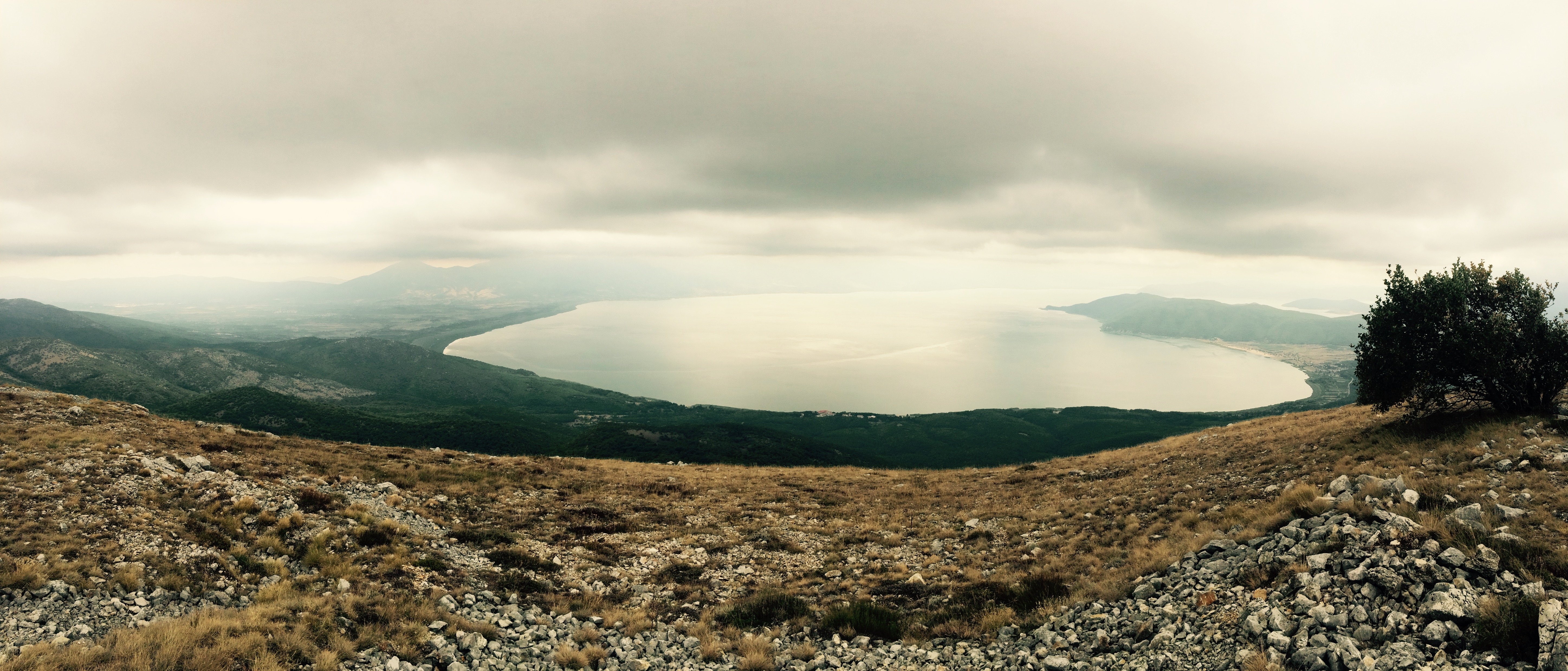 Ohrid Lake - Macedonia Wallpaper - Hill - HD Wallpaper 