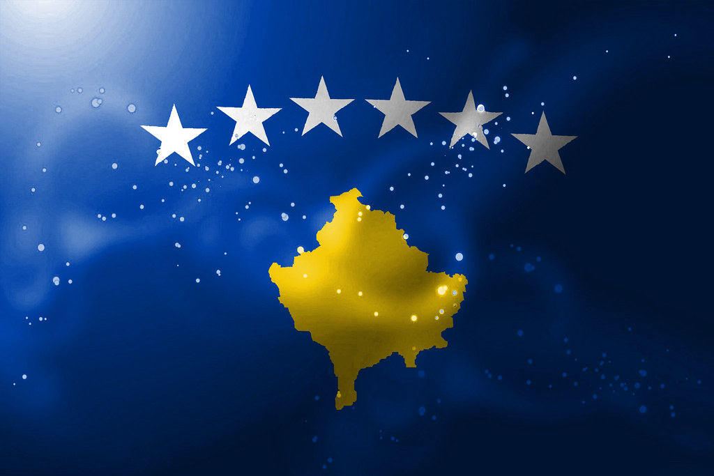 Flag Of Kosovo - HD Wallpaper 