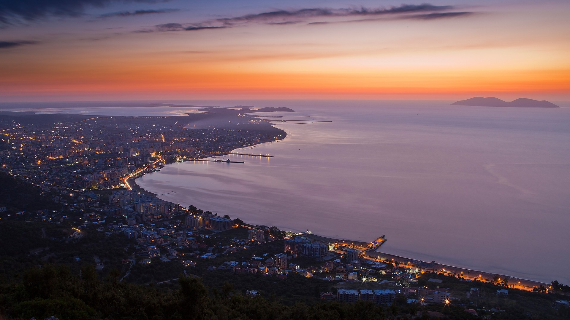 Albania Wallpaper - Vlore Albania - HD Wallpaper 