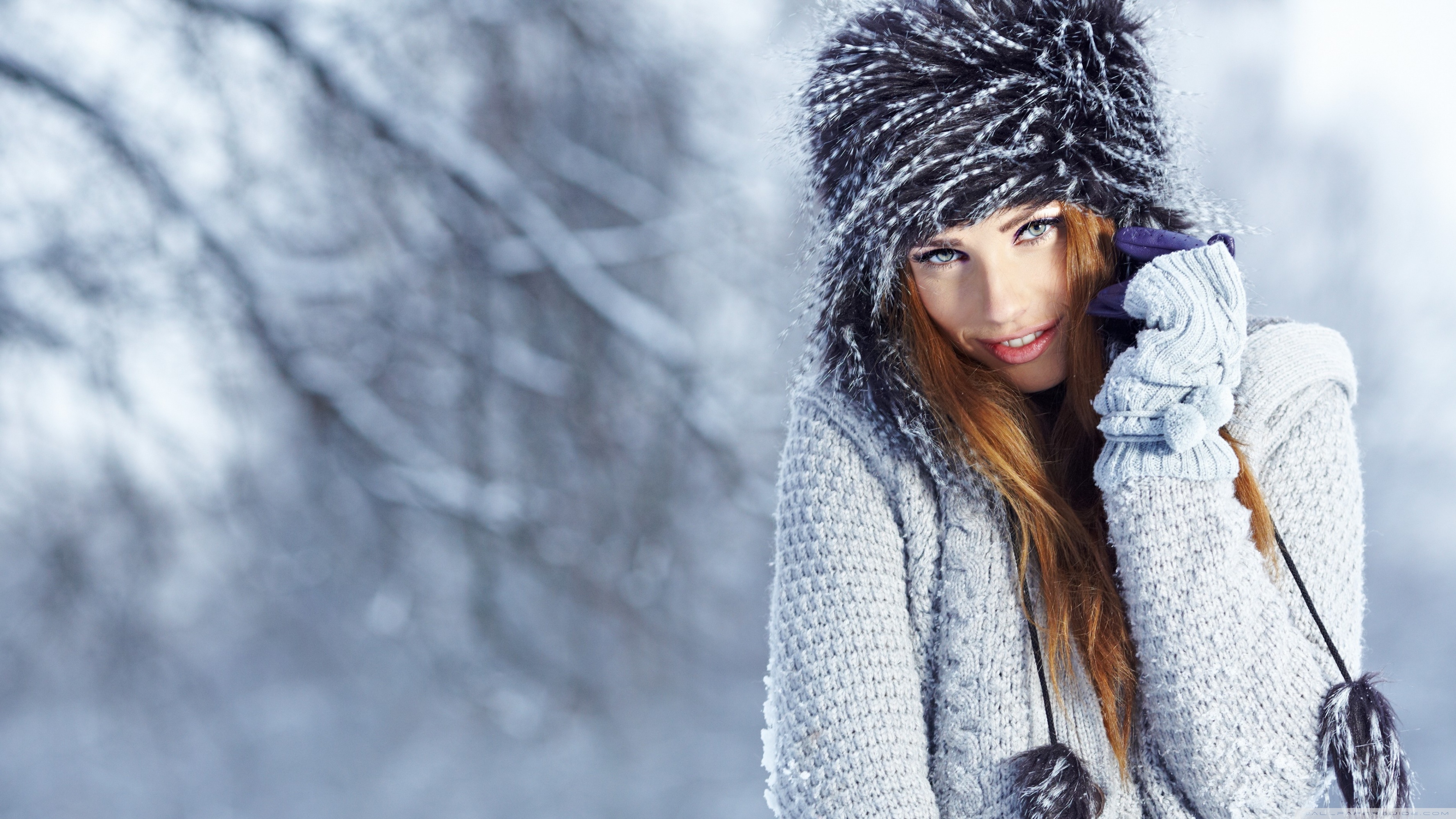 Girl Wallpaper Winter - HD Wallpaper 