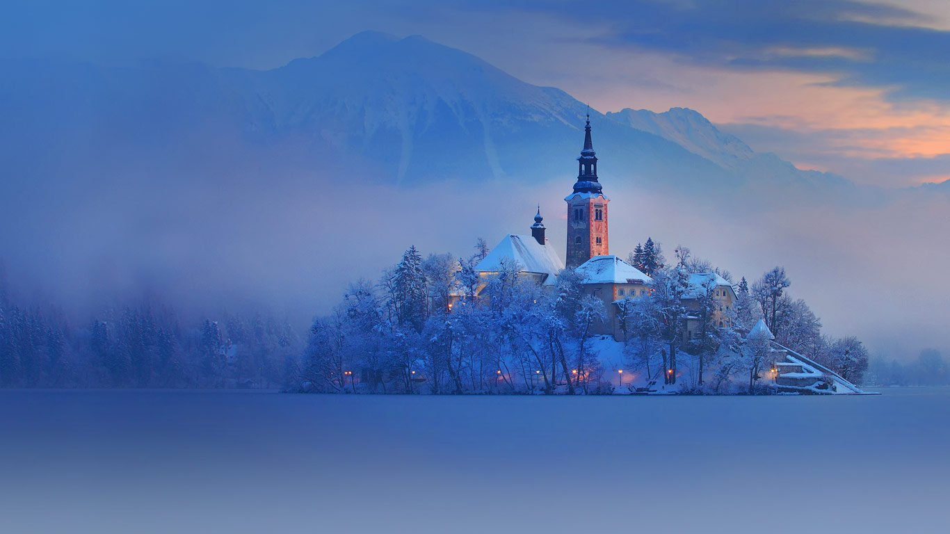 Lake Bled, Slovenia - Lake Bled In February - HD Wallpaper 