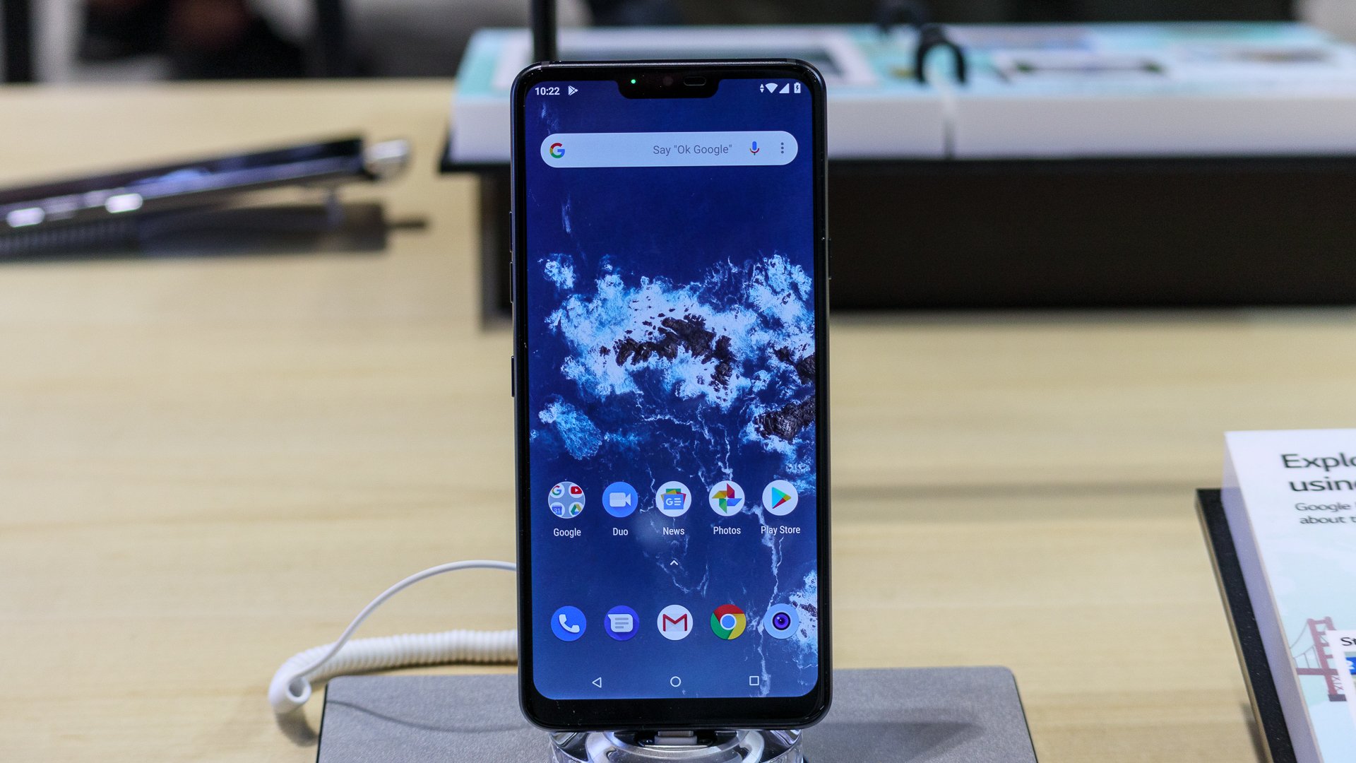 Lg G7 One - HD Wallpaper 