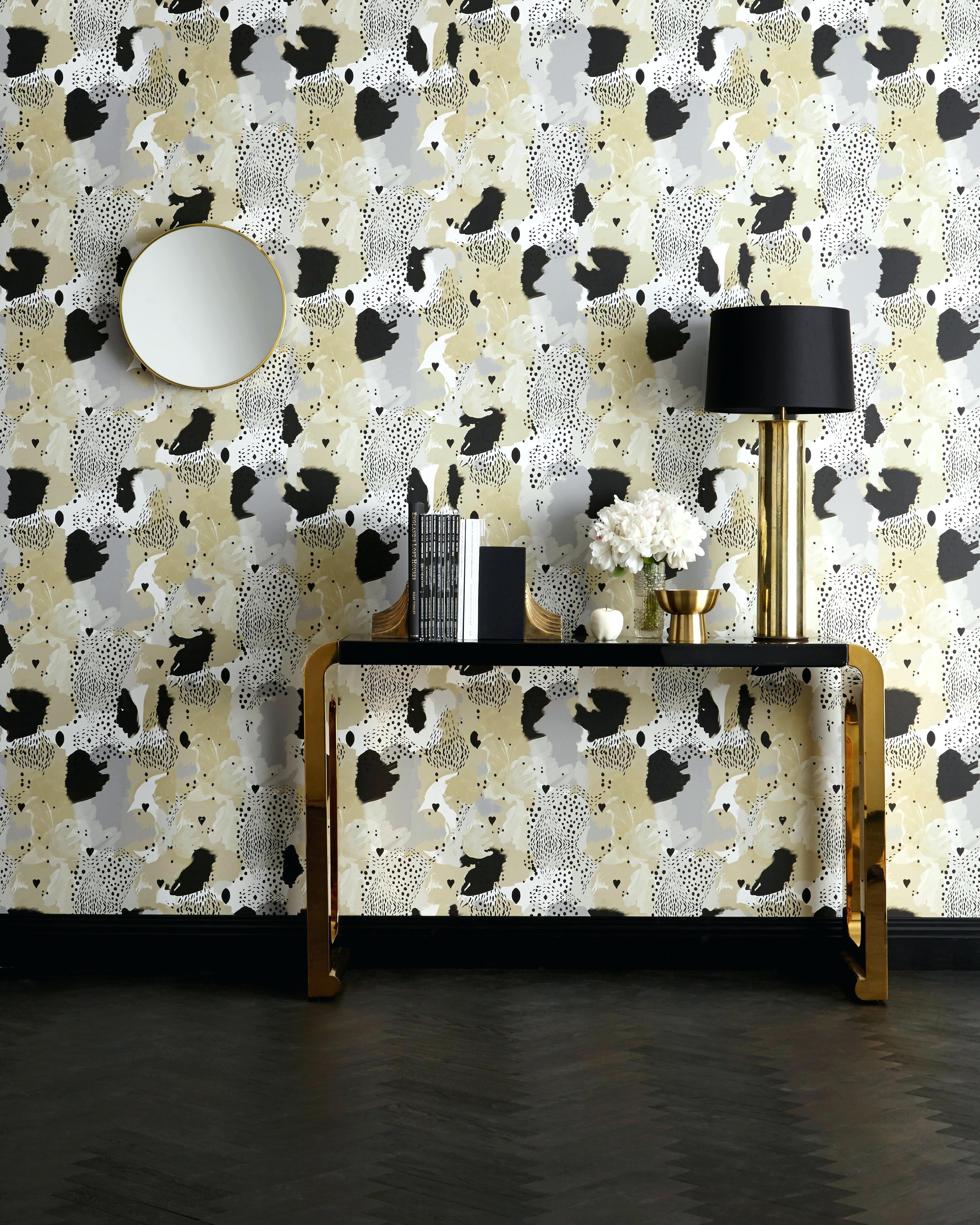 Leopard Wallpaper For Walls Love In Caramel By Patterns - HD Wallpaper 