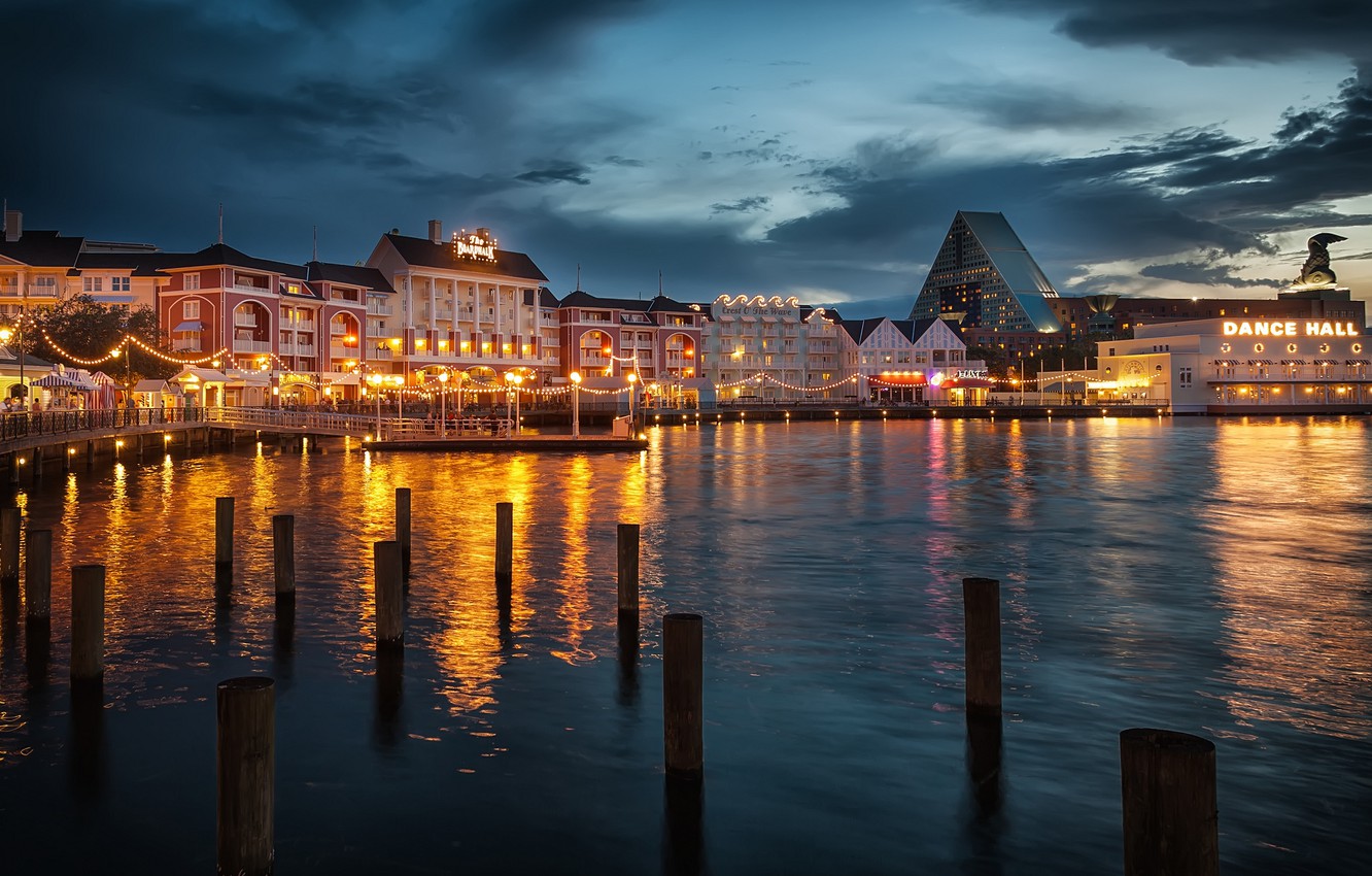 Photo Wallpaper Water, Light, Night, The City, Lights, - Walt Disney World Resort - HD Wallpaper 