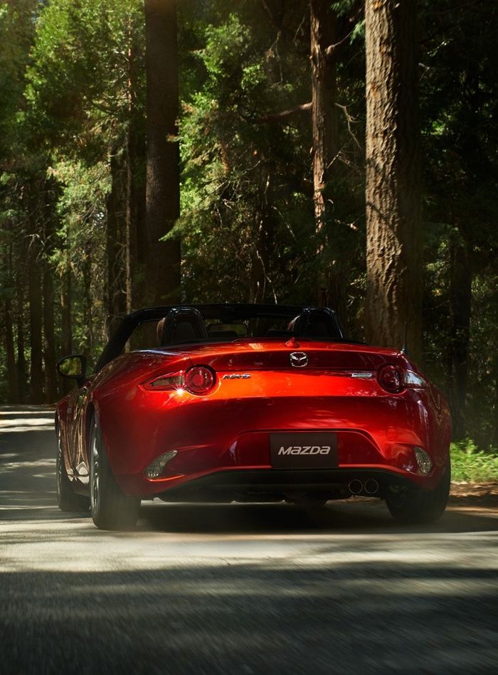 Mazda Mx 5 Nd Soul Red Crystal - HD Wallpaper 