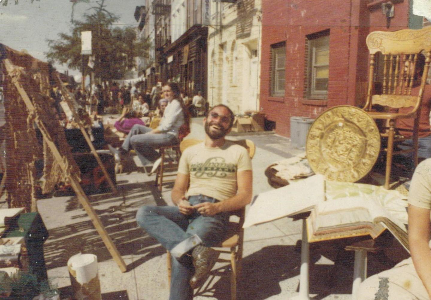 Flea Market In The 70s - HD Wallpaper 