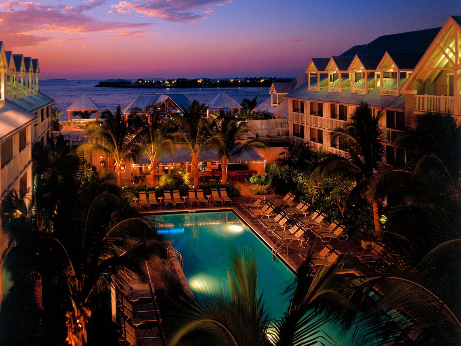 Key West Resorts - HD Wallpaper 