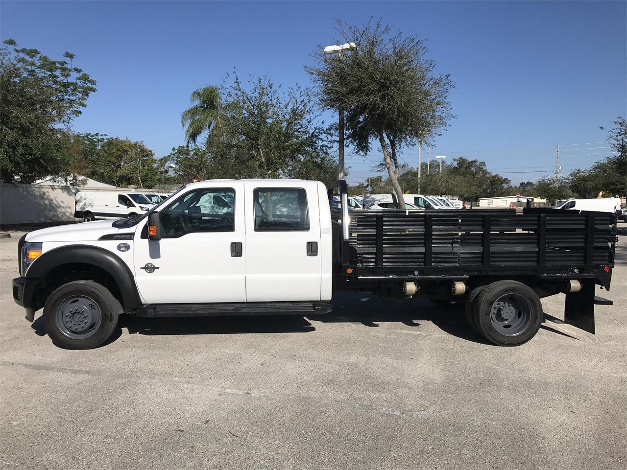New Flatbed Truck Orlando Wallpaper - Ford F-550 - HD Wallpaper 
