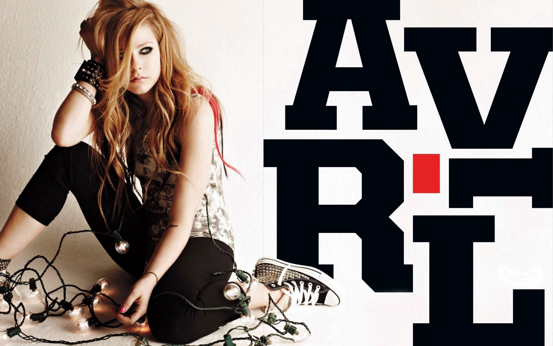 Avril Lavigne Emo - 1920x1200 Wallpaper - teahub.io