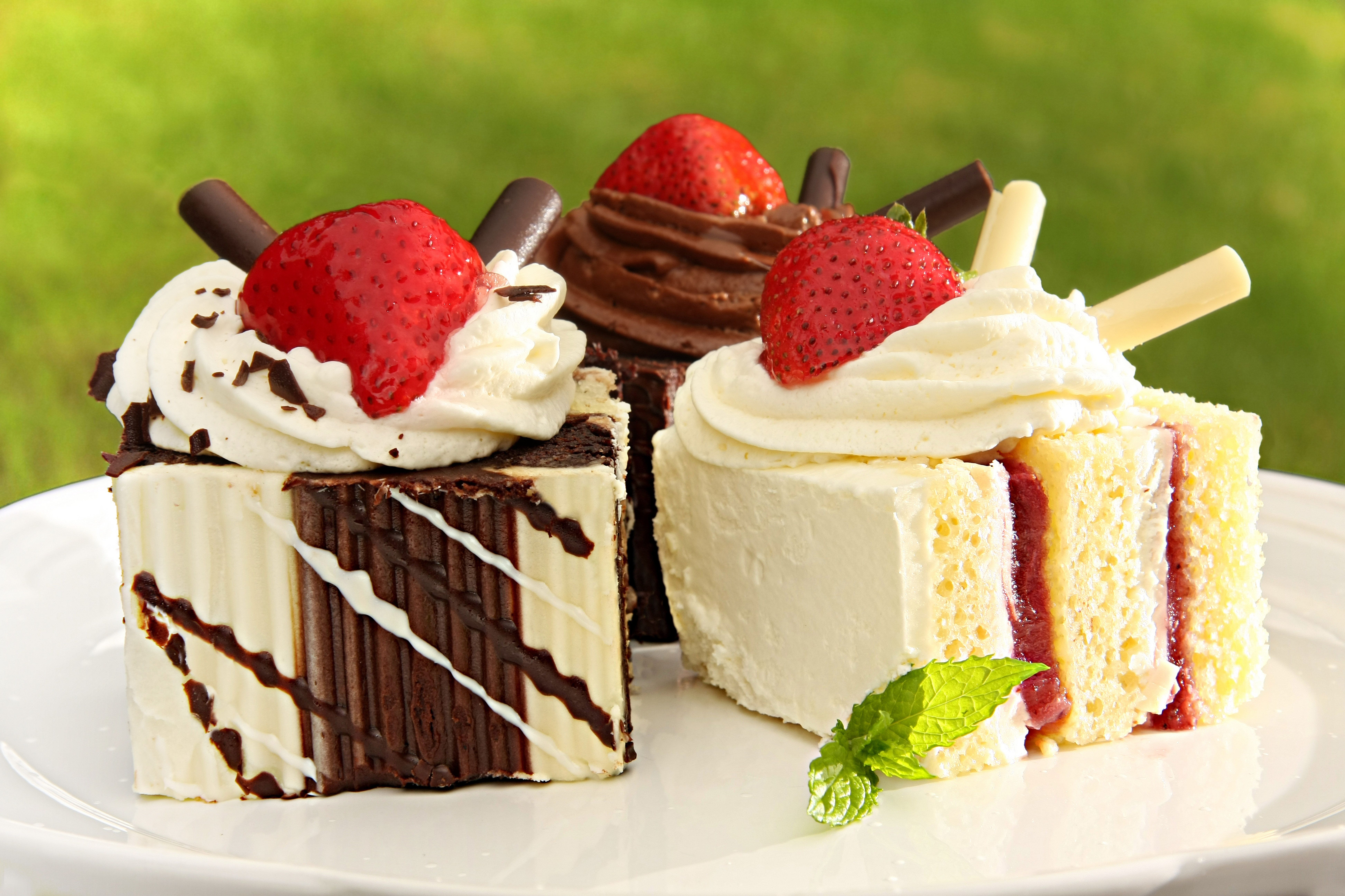 Cake 8k Ultra Hd Wallpapers - Dessert Food - HD Wallpaper 