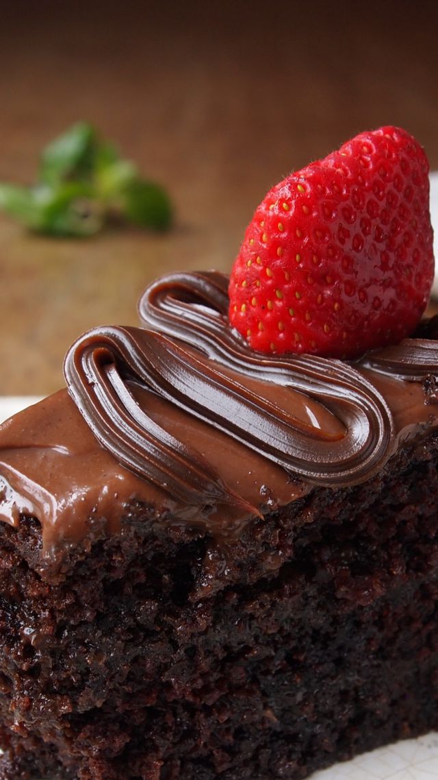 Cake, Chocolate, Strawberry - Wallpaper - HD Wallpaper 