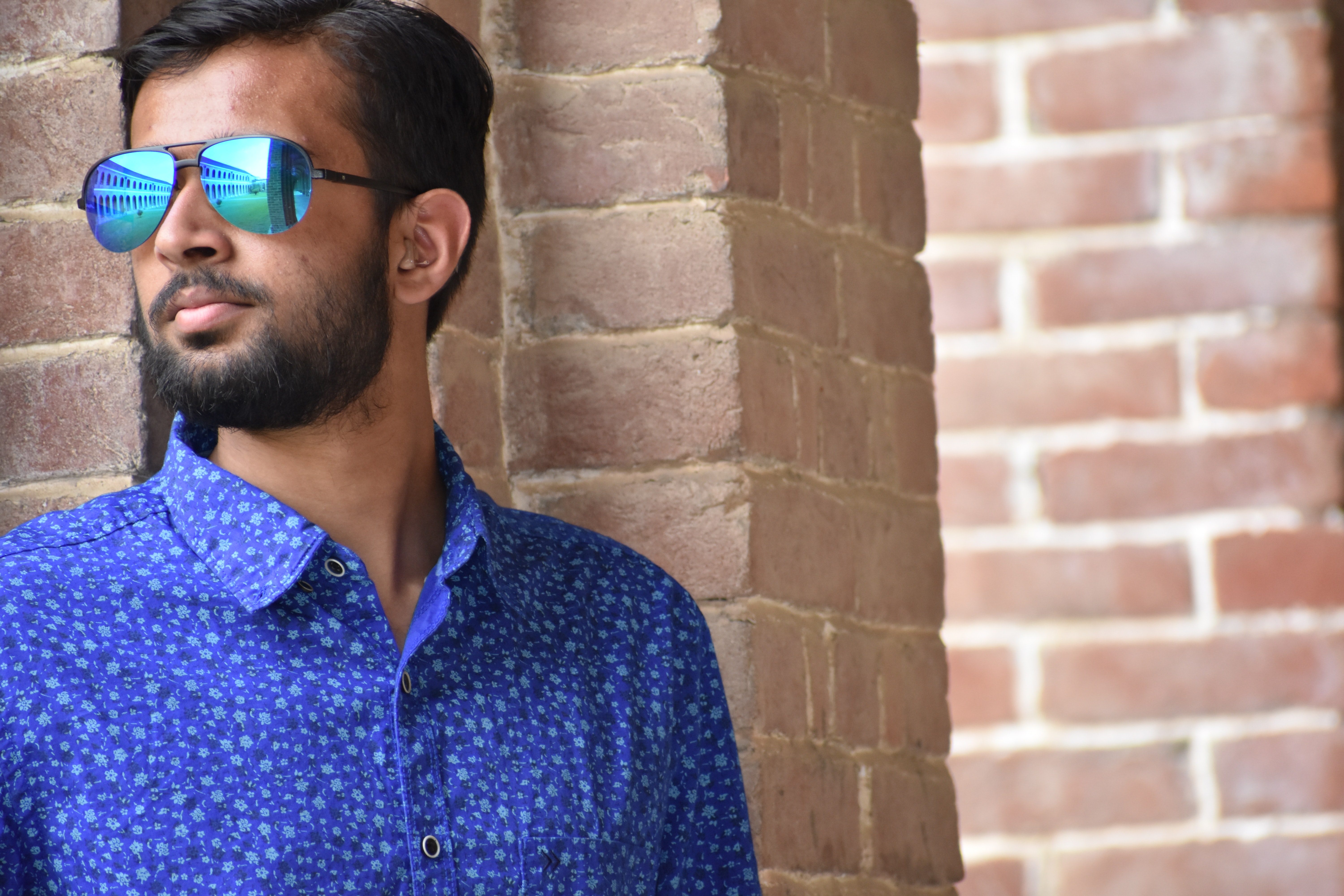 Gentleman - HD Wallpaper 