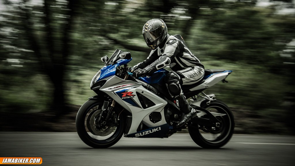 Suzuki Gsxr 600 Wallpaper Hd - HD Wallpaper 