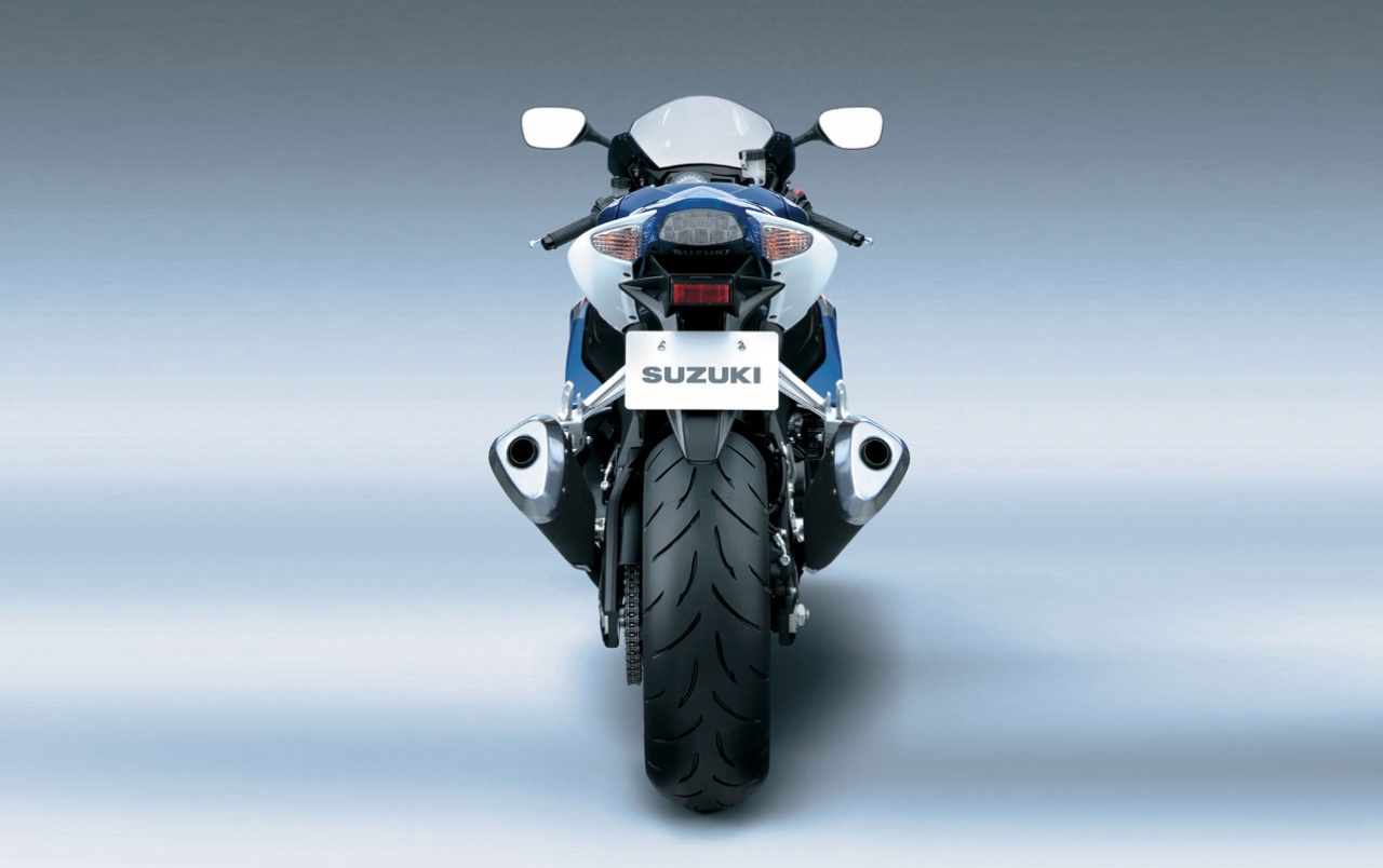 2008 Gsx-r 1000 Wallpapers - Gsxr 1000 2008 Rear - HD Wallpaper 