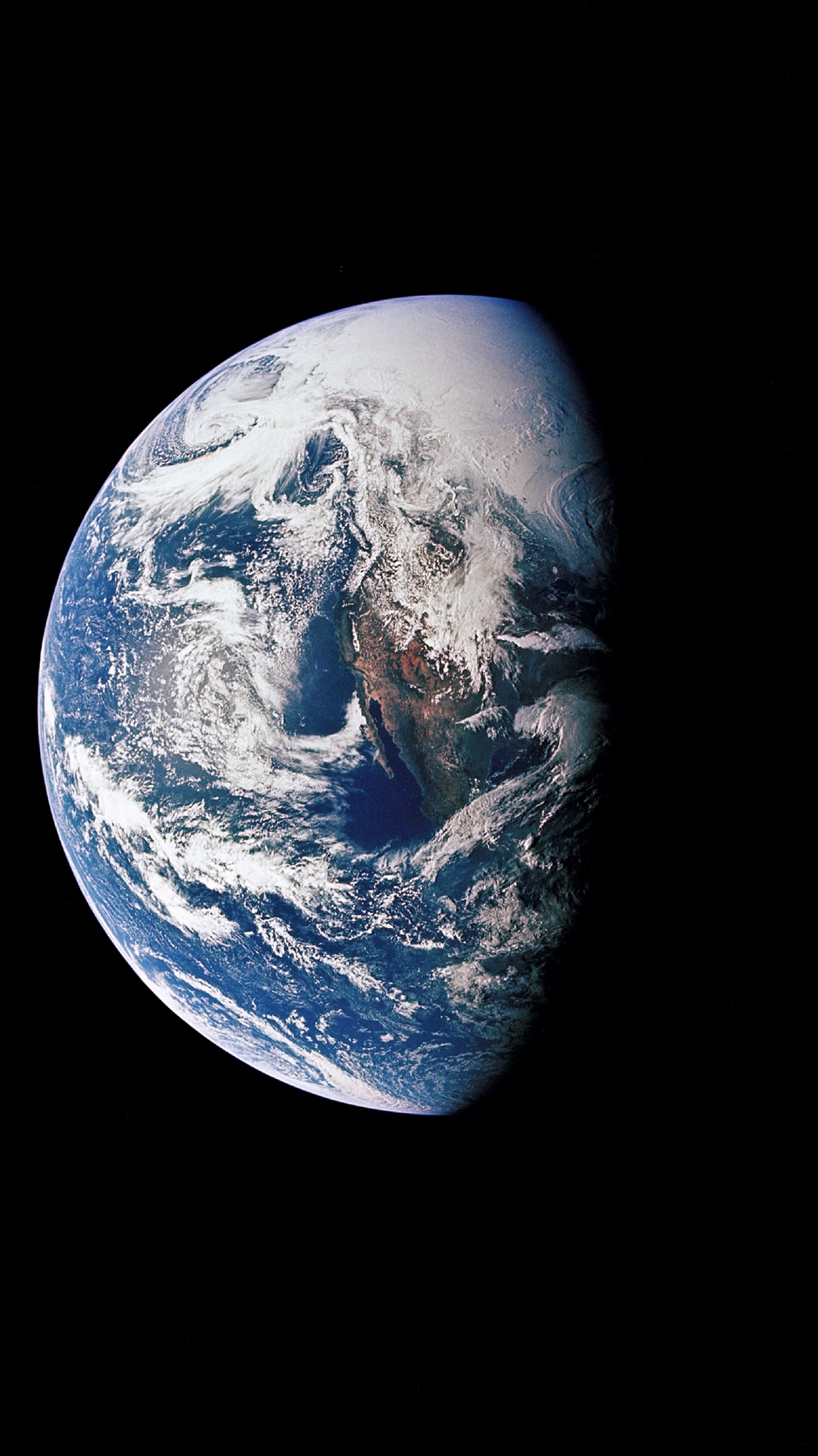 Planet Earth Space 123222 Earth Iphone Wallpapers 3d - Iphone Earth From Space - HD Wallpaper 
