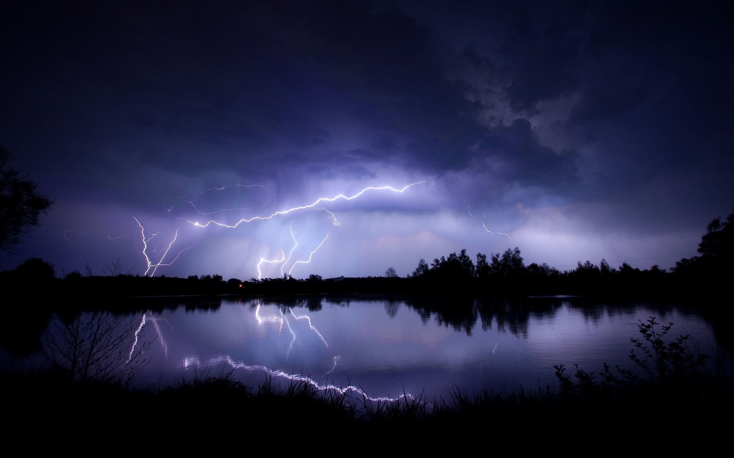 Lightning Desktop - HD Wallpaper 