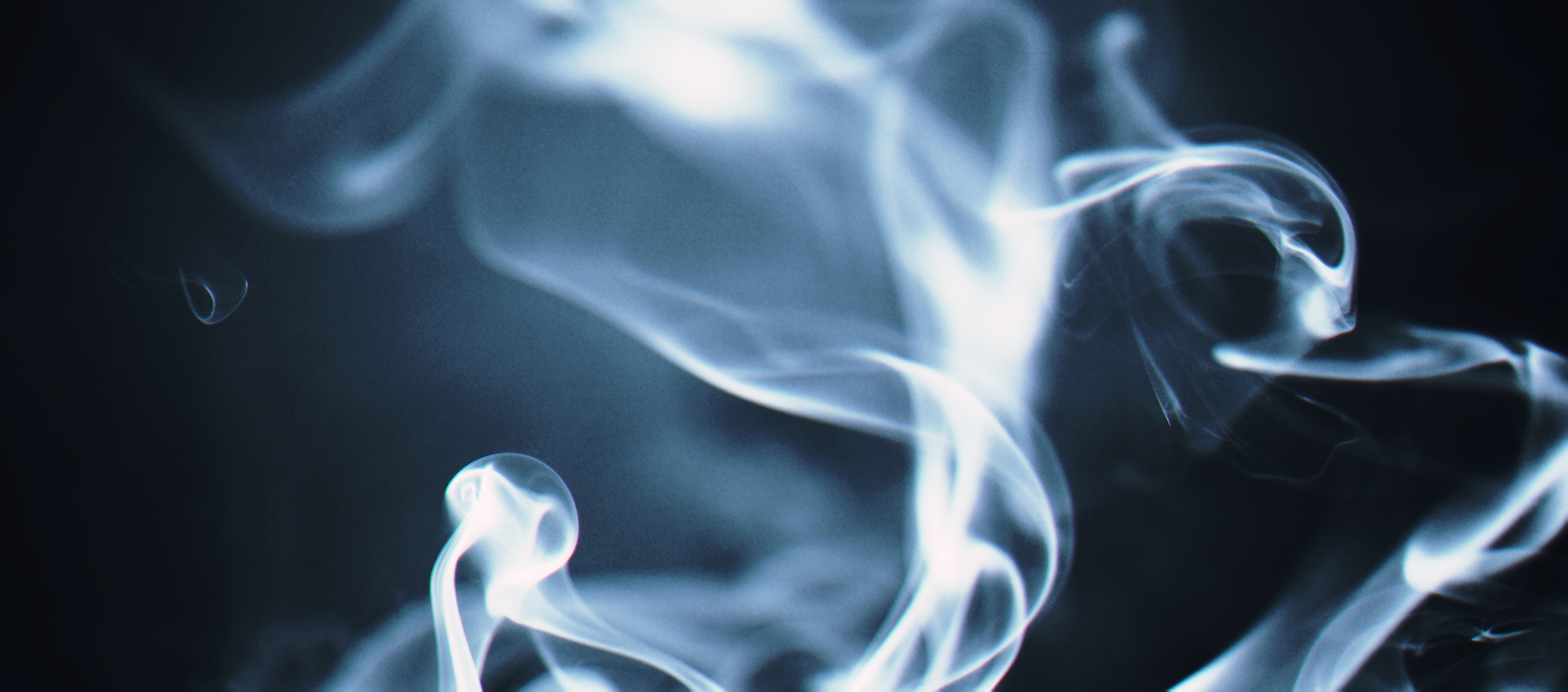Black Wallpaper Blue And White Smoke Hd - HD Wallpaper 