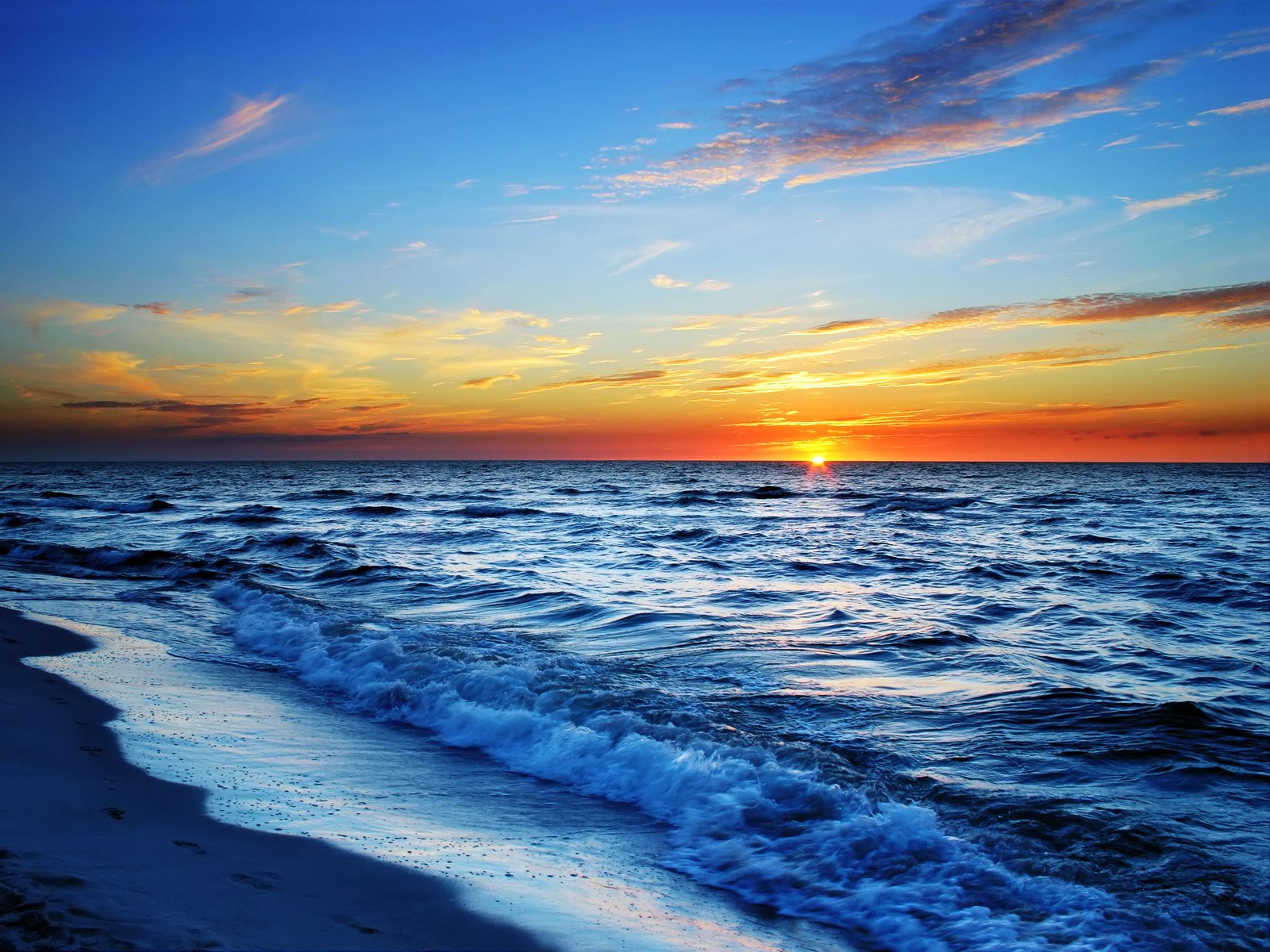 Ocean Desktop Hd Wallpaper - Sunset Most Beautiful Beach In The World - HD Wallpaper 