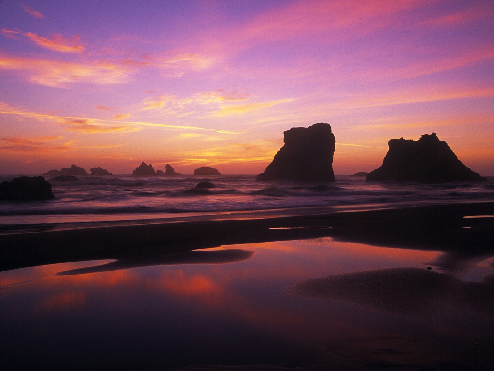 Bandon, Oregon - Beach Sunset Portrait Background - HD Wallpaper 