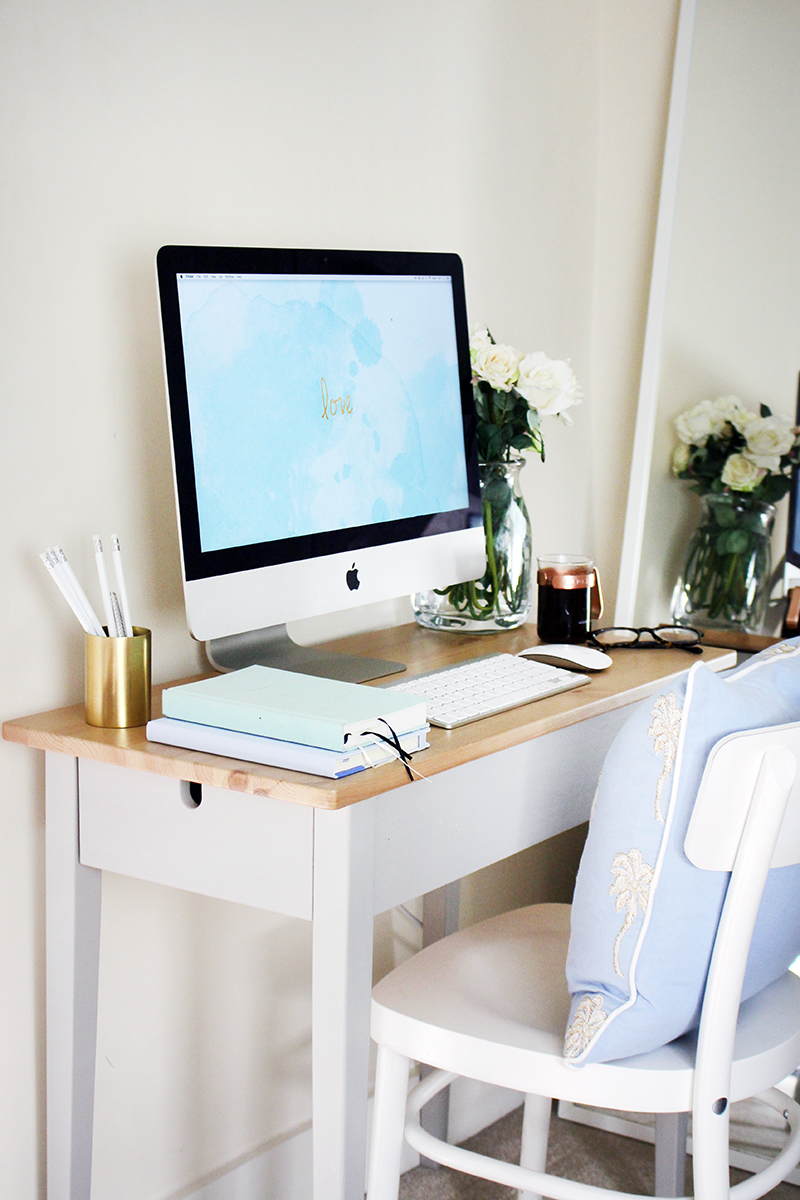 The Elgin Avenue Desktop Wallpaper Launch Candidly - Computer Desk - HD Wallpaper 