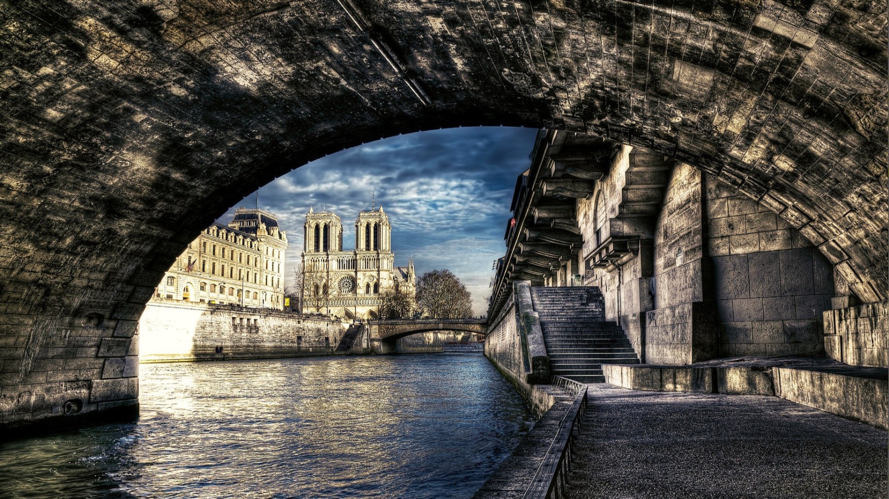 Notre Dame De Paris - HD Wallpaper 