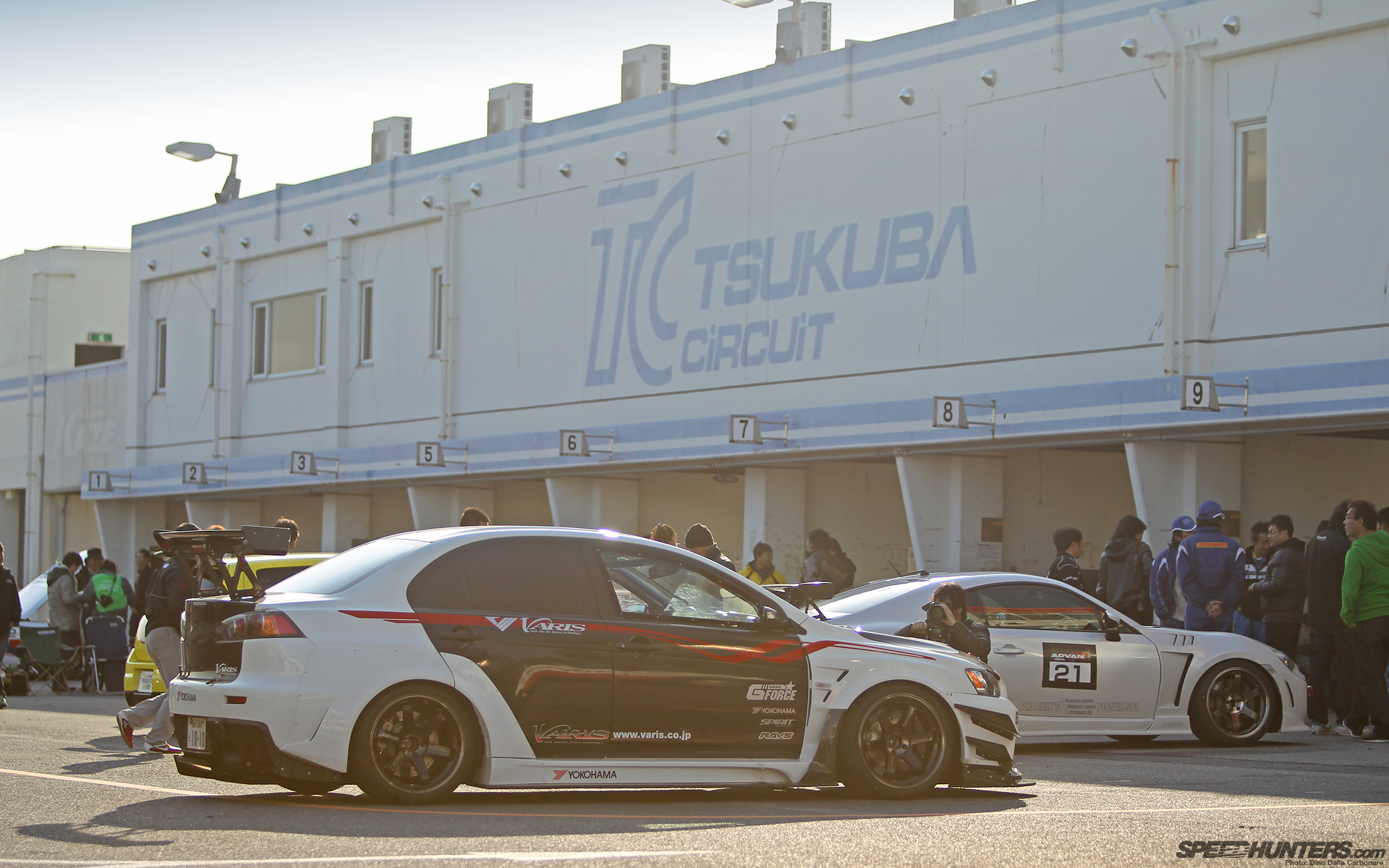 Sports Sedan - HD Wallpaper 