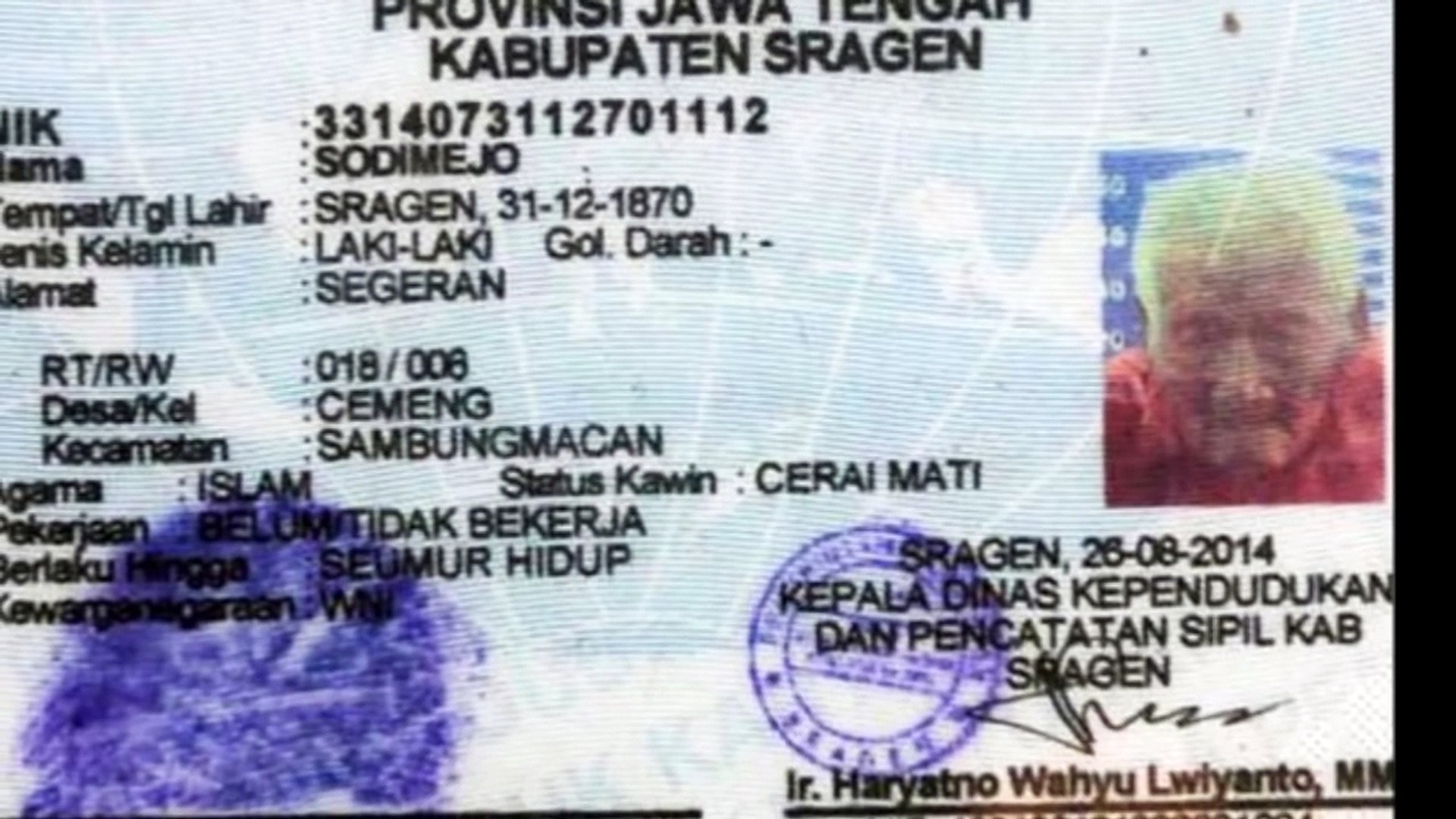 146 Year Old Indonesian Man - HD Wallpaper 