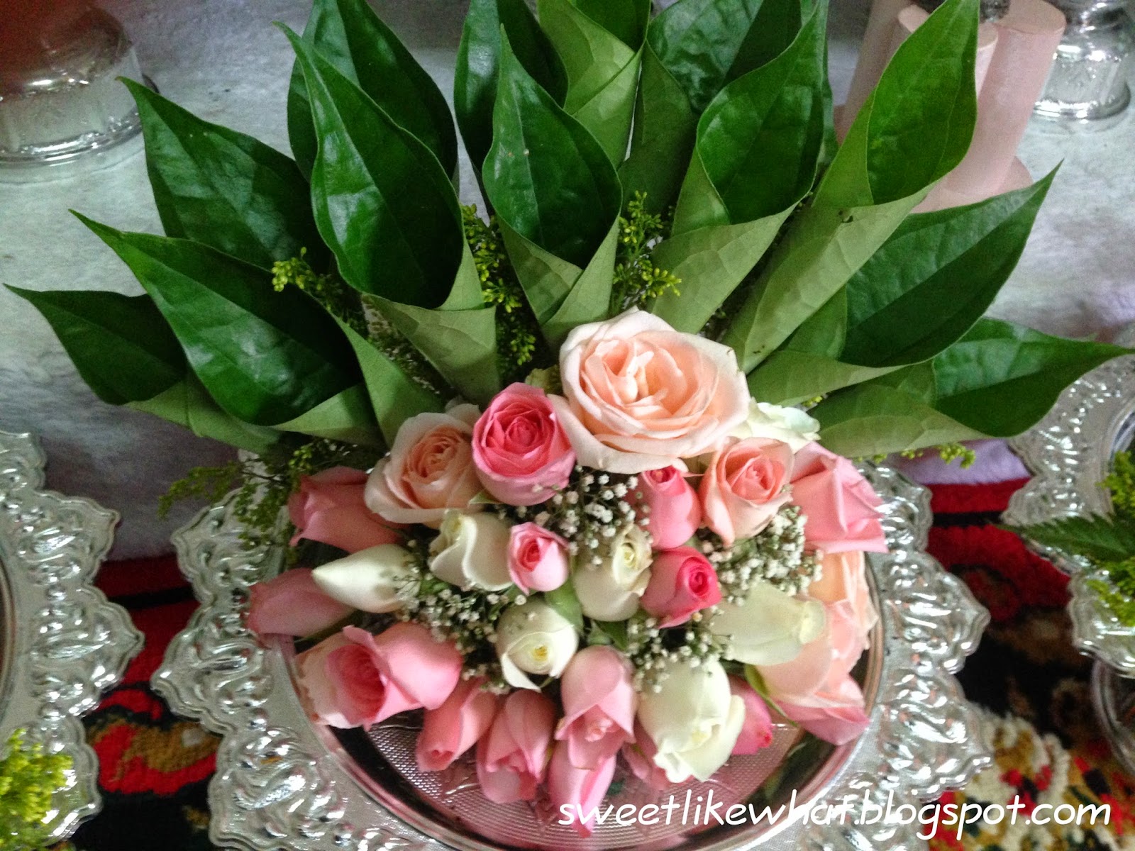 Anez Zamri Idea Hantaran Bunga Hidup - Garden Roses - HD Wallpaper 